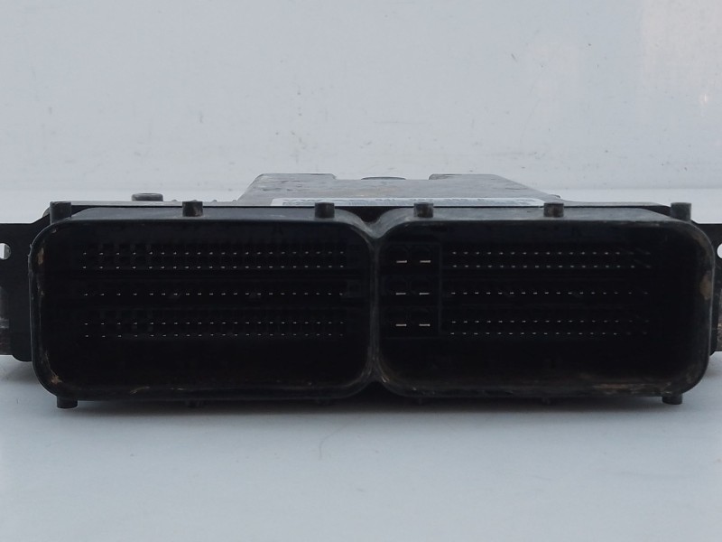 Recambio de centralita motor uce para volkswagen touran (5t1) 2.0 tdi referencia OEM IAM 04L907309P 0281031483 