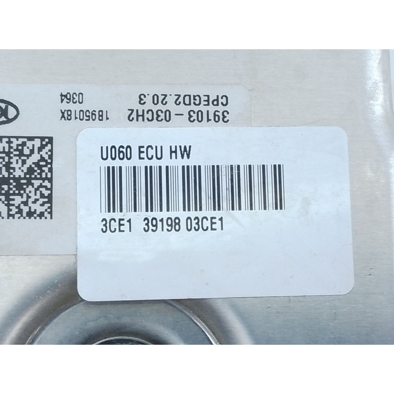 Recambio de centralita motor uce para kia ceed (cd) 1.4 t-gdi referencia OEM IAM 3910303CH2 3910303CE5 