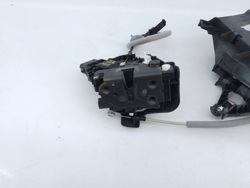 Recambio de cerradura puerta delantera derecha para volvo xc60 r-design momentum referencia OEM IAM   