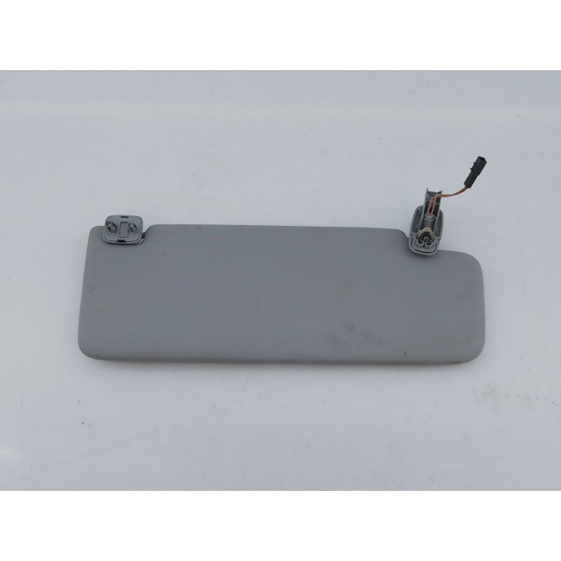 Recambio de parasol izquierdo para audi q2 q2 30 tdi referencia OEM IAM   