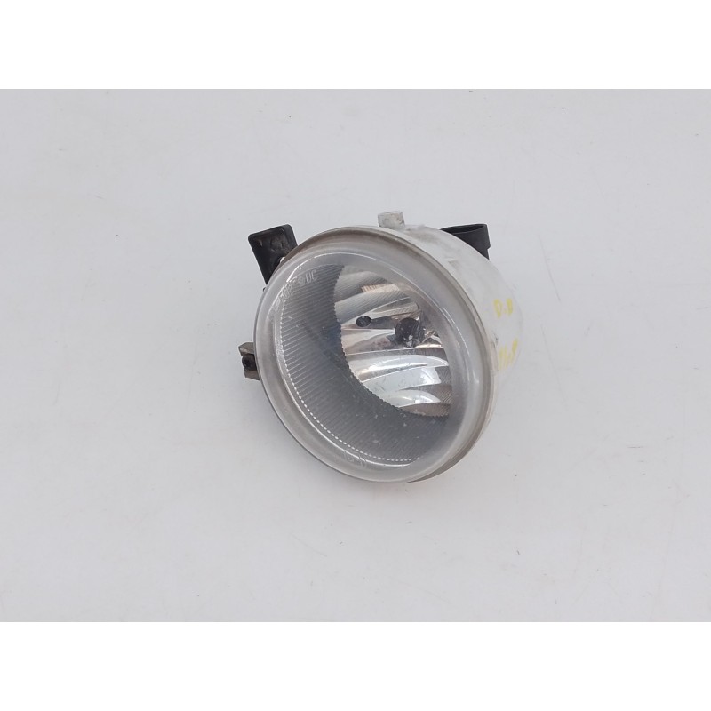 Recambio de faro antiniebla derecho para chrysler jeep cherokee (kj) 2.8 crd limited referencia OEM IAM   