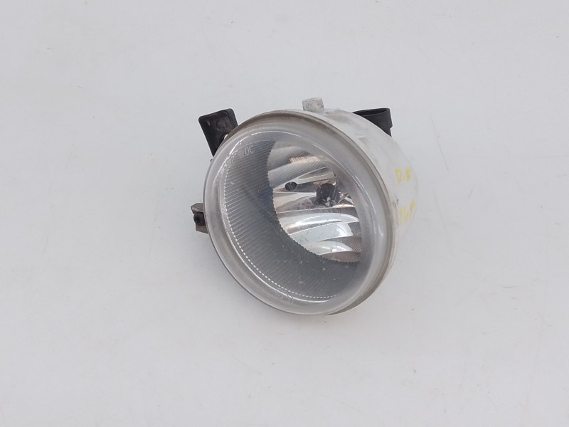 Recambio de faro antiniebla derecho para chrysler jeep cherokee (kj) 2.8 crd limited referencia OEM IAM   