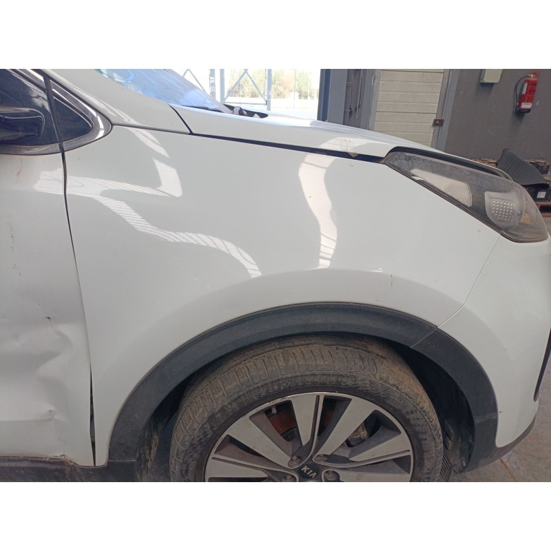Recambio de aleta delantera derecha para kia sportage iv (ql, qle) 1.7 crdi referencia OEM IAM   