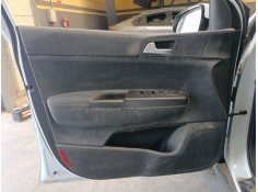 GUARNECIDO PUERTA DELANTERA IZQUIERDA 