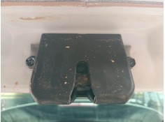 CERRADURA MALETERO / PORTON 