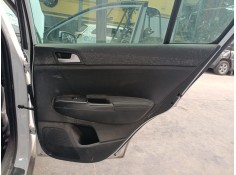 GUARNECIDO PUERTA TRASERA DERECHA 