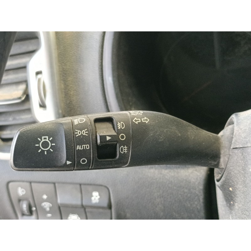 Recambio de mando intermitentes para kia sportage iv (ql, qle) 1.7 crdi referencia OEM IAM   