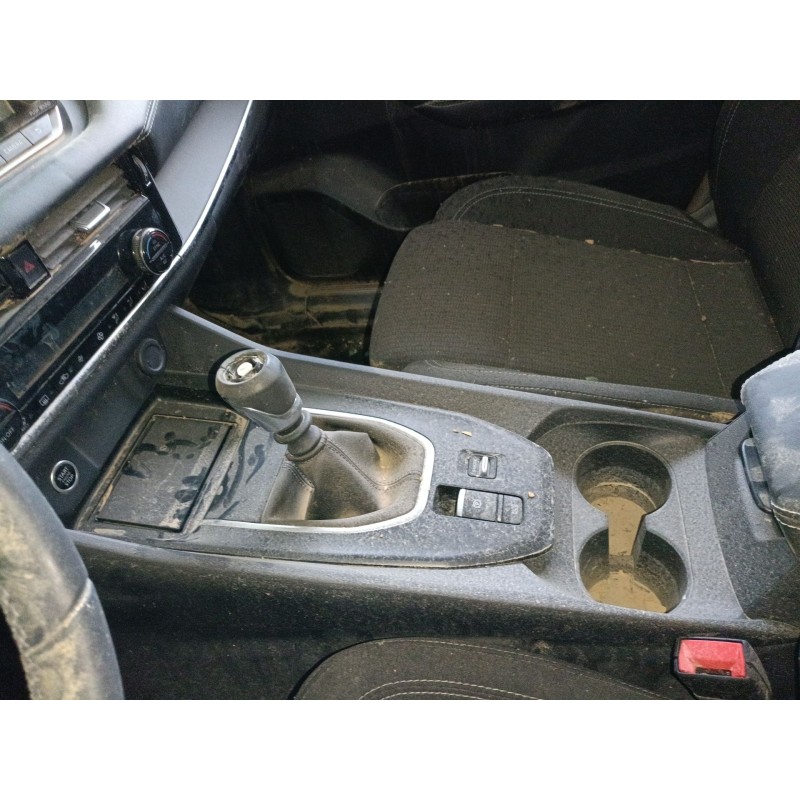 Recambio de consola central para nissan qashqai iii (j12) 1.3 dig-t referencia OEM IAM   