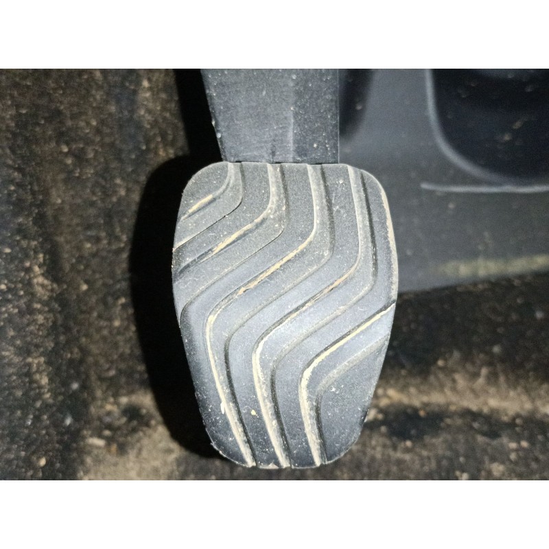 Recambio de pedal embrague para nissan qashqai iii (j12) 1.3 dig-t referencia OEM IAM   