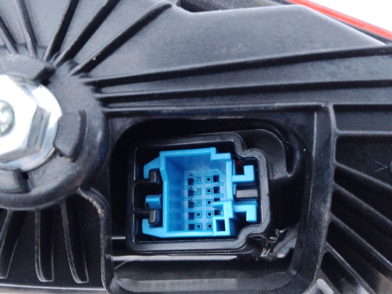 Recambio de piloto trasero derecho porton para mercedes-benz clase a (w177) a 200 d (177.012) referencia OEM IAM   