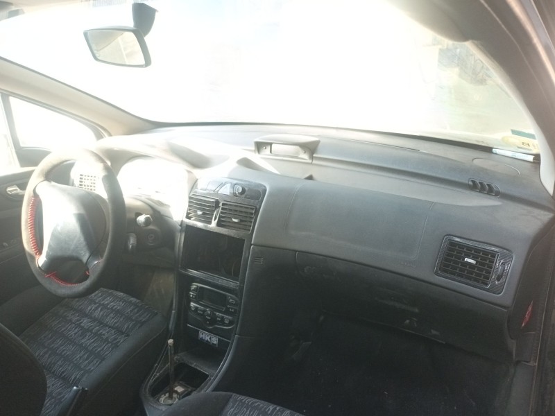 peugeot 307 (3a/c) del año 2004