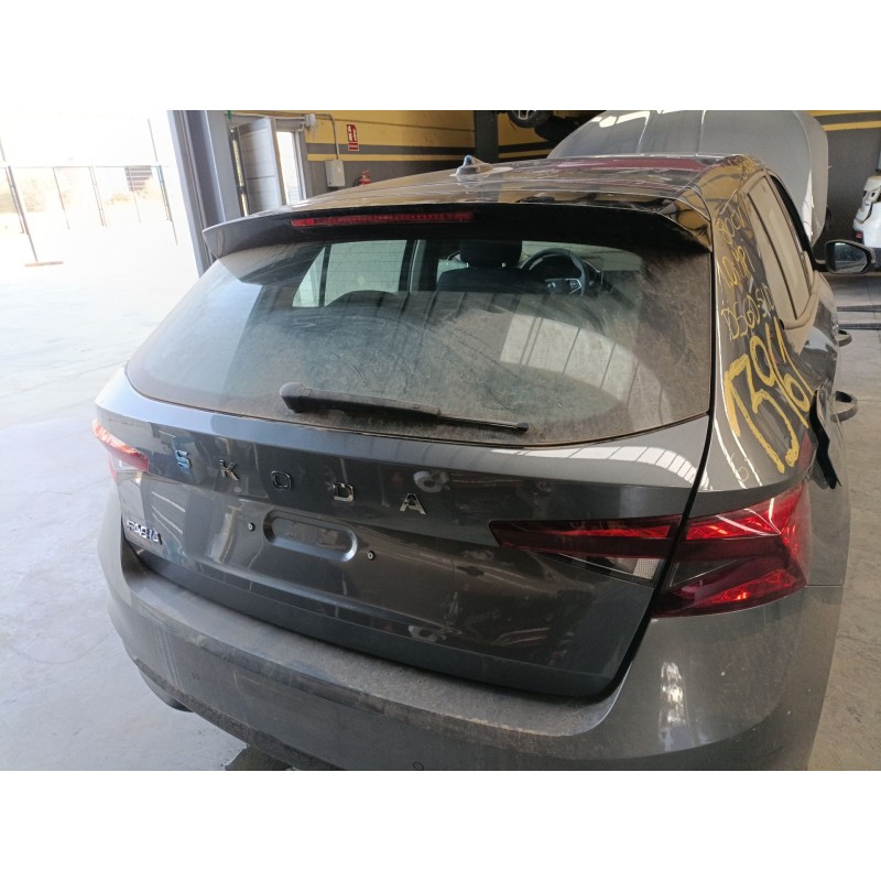 Recambio de porton trasero para skoda fabia iv (pj3) 1.0 mpi referencia OEM IAM   