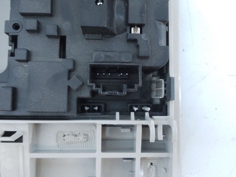 Recambio de luz interior para volkswagen t-roc sport referencia OEM IAM   