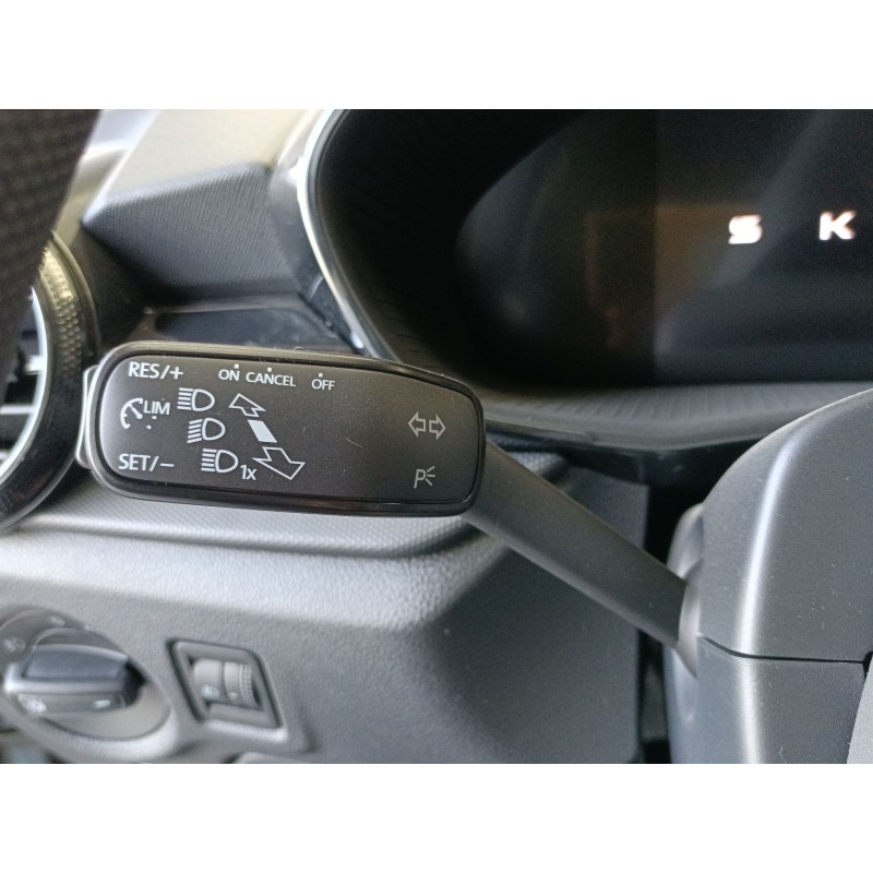 Recambio de mando intermitentes para skoda fabia iv (pj3) 1.0 mpi referencia OEM IAM   