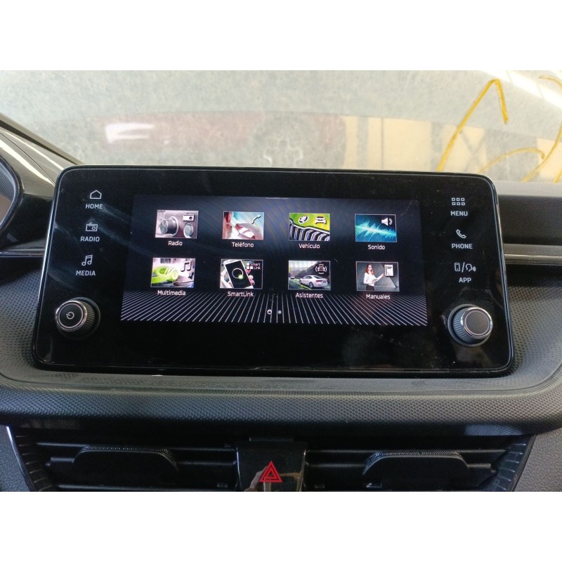 Recambio de sistema audio / radio cd para skoda fabia iv (pj3) 1.0 mpi referencia OEM IAM   