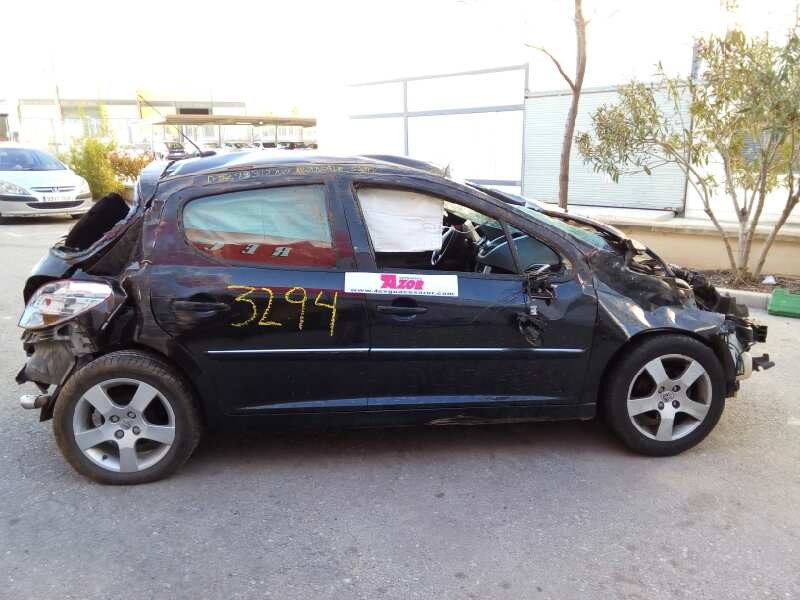 peugeot 207 del año 2009