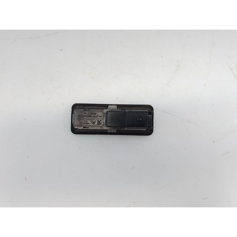 Recambio de maneta exterior porton para peugeot 308 ii (lb_, lp_, lw_, lh_, l3_) 1.2 thp 130 referencia OEM IAM   