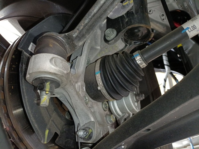 Recambio de mangueta delantera izquierda para kia sportage v (nq5) 1.6 t-gdi mhev referencia OEM IAM   