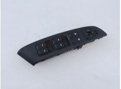 MANDO ELEVALUNAS DELANTERO IZQUIERDO 935702Y0109 E3-A3-24-1