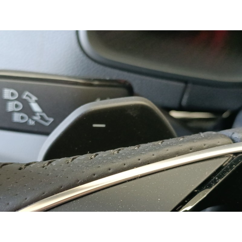 Recambio de volante para skoda karoq 2.0 tdi nu7 referencia OEM IAM   