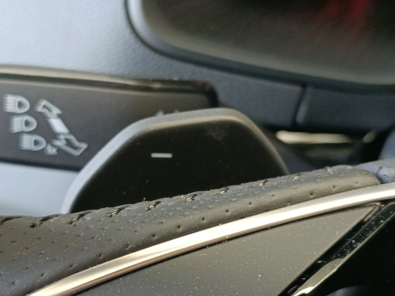 Recambio de volante para skoda karoq 2.0 tdi nu7 referencia OEM IAM   