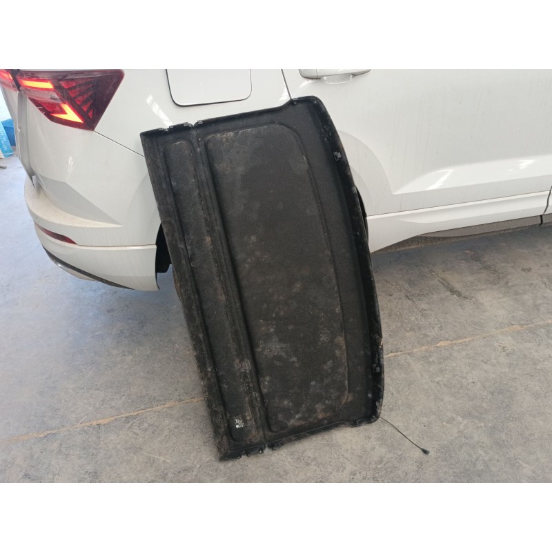 Recambio de bandeja trasera para skoda karoq 2.0 tdi nu7 referencia OEM IAM   