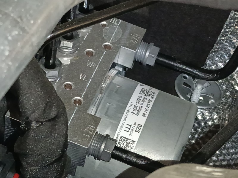 Recambio de abs para skoda karoq 2.0 tdi nu7 referencia OEM IAM   