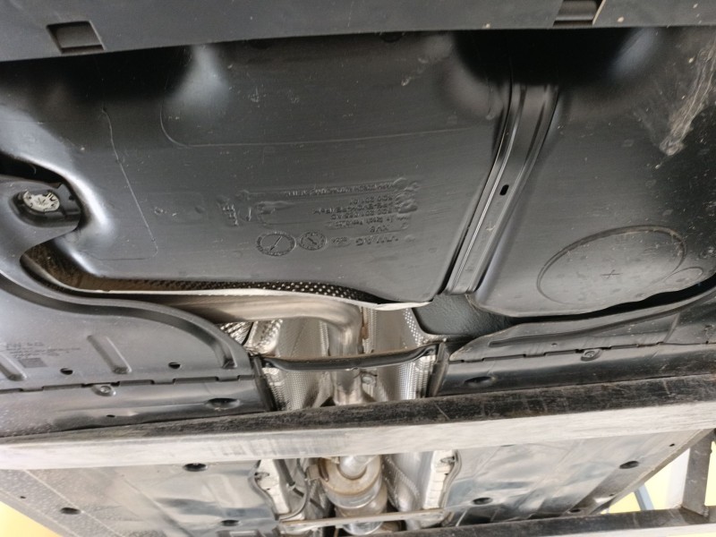 Recambio de deposito combustible para skoda karoq 2.0 tdi nu7 referencia OEM IAM   