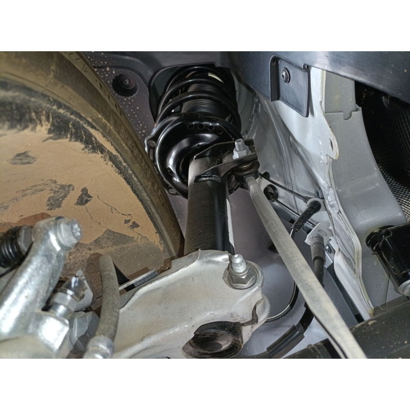 Recambio de amortiguador delantero derecho para skoda karoq 2.0 tdi nu7 referencia OEM IAM   