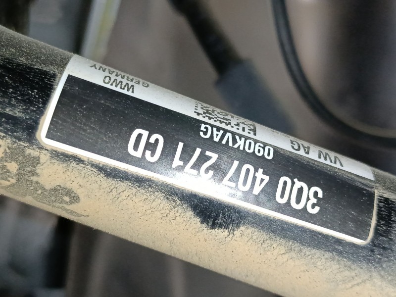 Recambio de transmision delantera izquierda para skoda karoq 2.0 tdi nu7 referencia OEM IAM 3Q0407271CD  