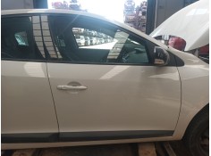 Recambio de puerta delantera derecha para renault megane iii hatchback (bz0/1_, b3_) 1.5 dci referencia OEM IAM   