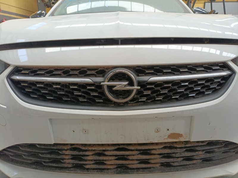 Recambio de rejilla delantera para opel corsa f (p2jo) 1.2 (68) referencia OEM IAM   