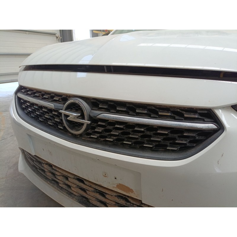 Recambio de rejilla delantera para opel corsa f (p2jo) 1.2 (68) referencia OEM IAM   