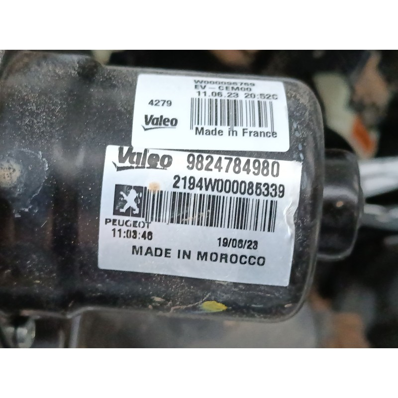 Recambio de motor limpia delantero para opel corsa f (p2jo) 1.2 (68) referencia OEM IAM 9824784980  
