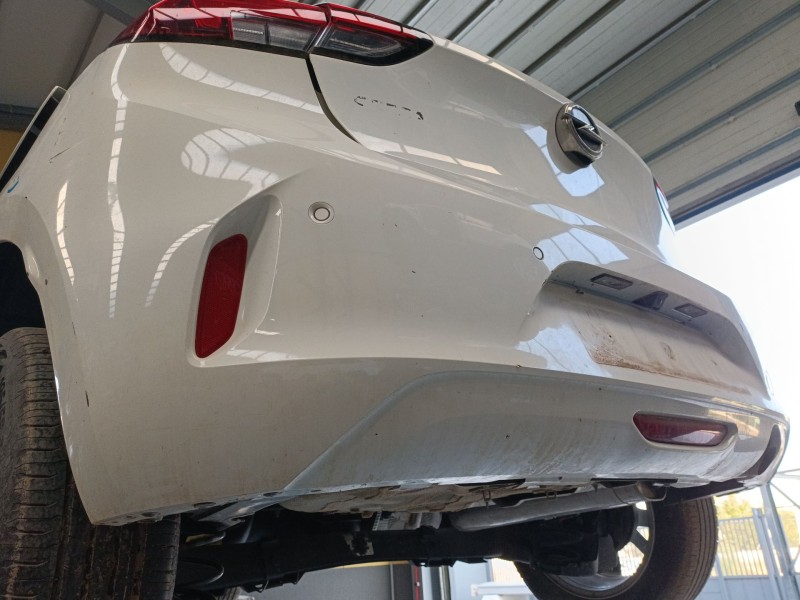 Recambio de paragolpes trasero para opel corsa f (p2jo) 1.2 (68) referencia OEM IAM   