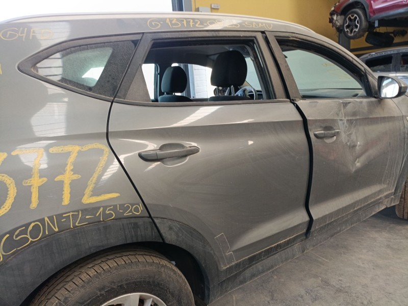 Recambio de puerta trasera derecha para hyundai tucson (tl, tle) 1.6 gdi referencia OEM IAM   