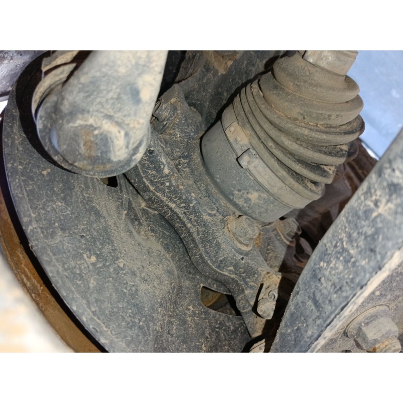 Recambio de mangueta delantera izquierda para hyundai tucson (tl, tle) 1.6 gdi referencia OEM IAM   