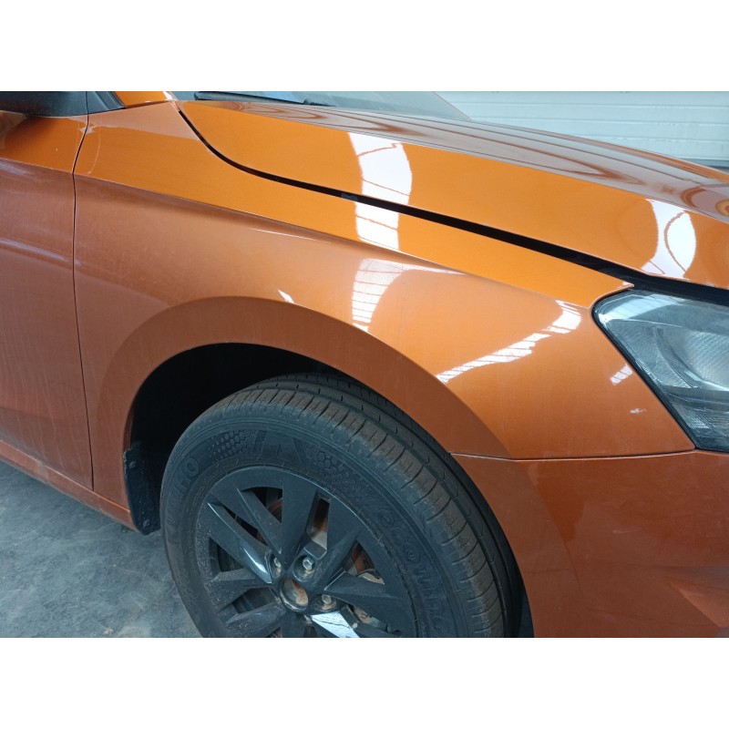 Recambio de aleta delantera derecha para skoda fabia iv (pj3) 1.0 tsi referencia OEM IAM   