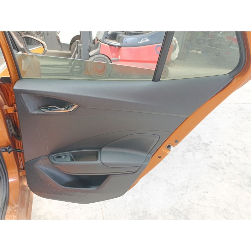 Recambio de guarnecido puerta trasera derecha para skoda fabia iv (pj3) 1.0 tsi referencia OEM IAM   
