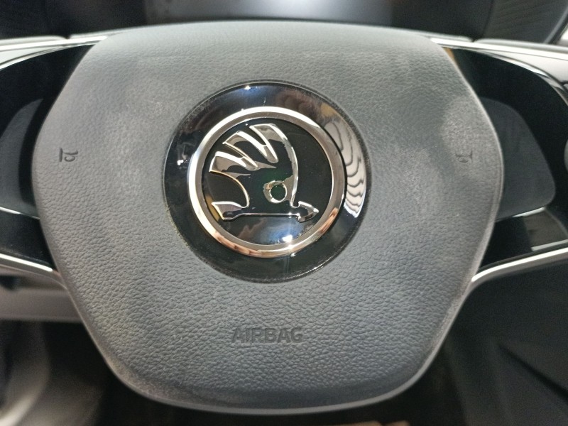 Recambio de kit airbag para skoda fabia iv (pj3) 1.0 tsi referencia OEM IAM   