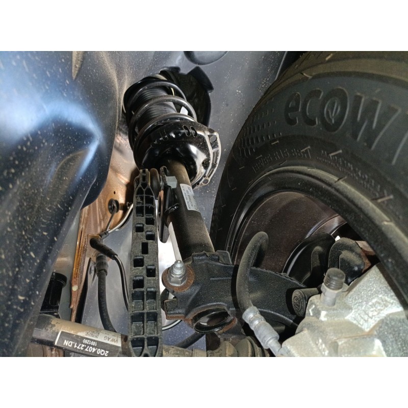 Recambio de amortiguador delantero izquierdo para skoda fabia iv (pj3) 1.0 tsi referencia OEM IAM   