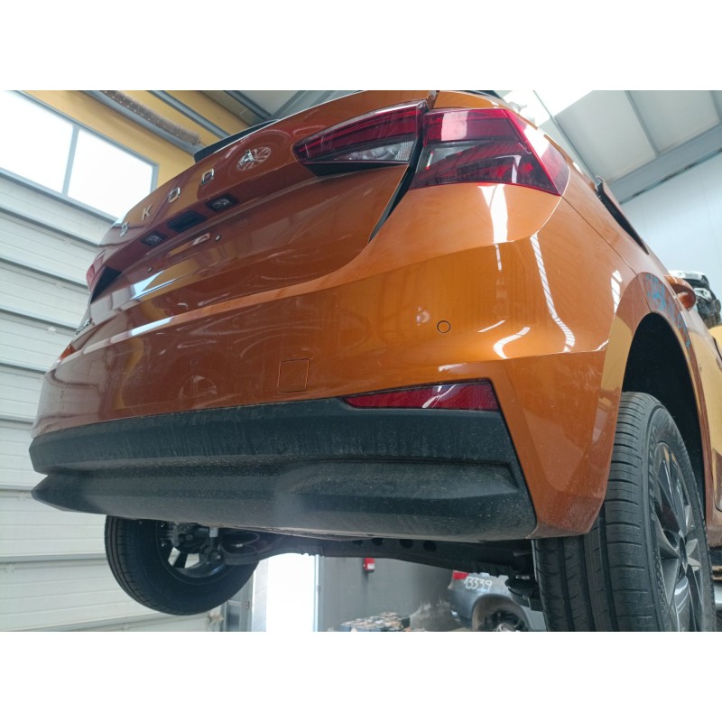Recambio de paragolpes trasero para skoda fabia iv (pj3) 1.0 tsi referencia OEM IAM   