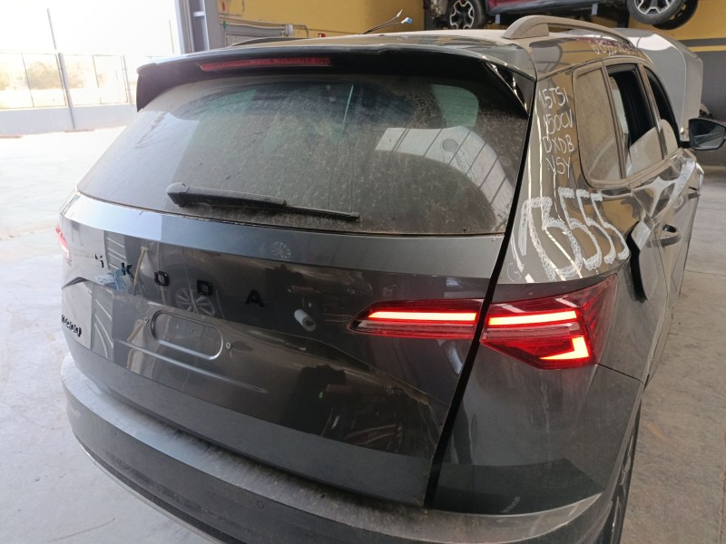 Recambio de porton trasero para skoda karoq (nu7, nd7) 1.5 tsi referencia OEM IAM   