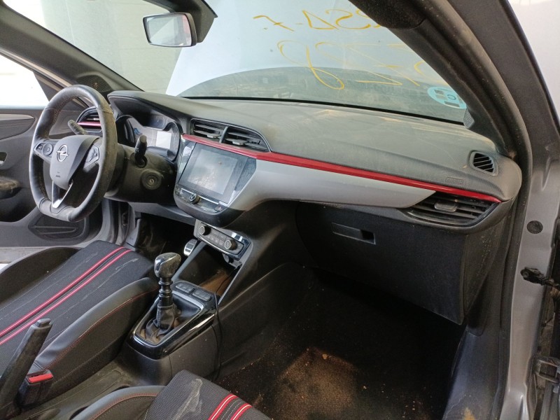 opel corsa f (p2jo) del año 2020