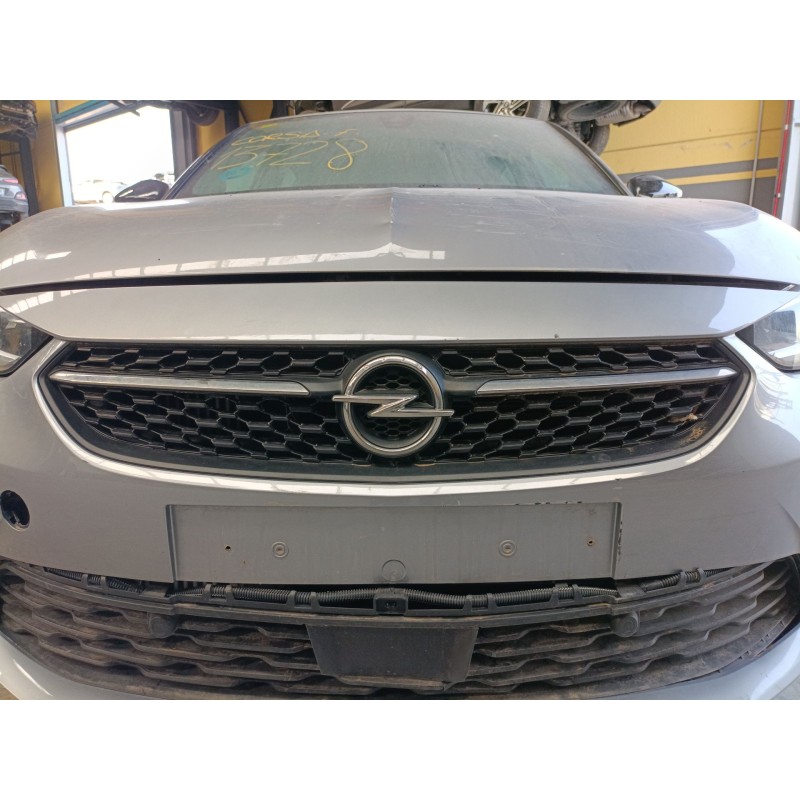 Recambio de rejilla delantera para opel corsa f (p2jo) 1.2 (68) referencia OEM IAM   