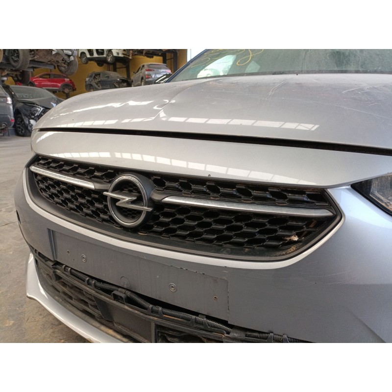 Recambio de rejilla delantera para opel corsa f (p2jo) 1.2 (68) referencia OEM IAM   