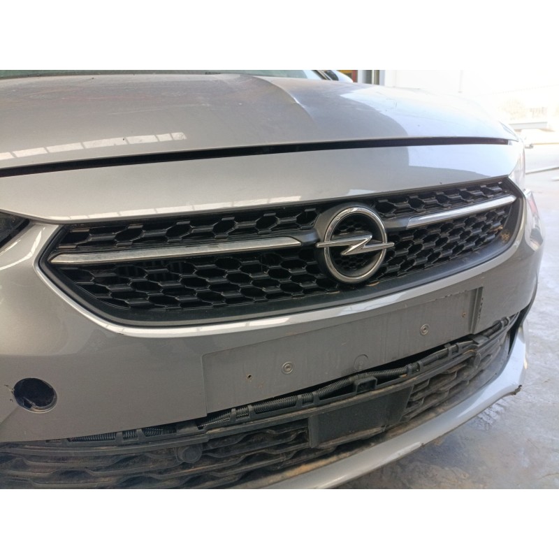 Recambio de rejilla delantera para opel corsa f (p2jo) 1.2 (68) referencia OEM IAM   