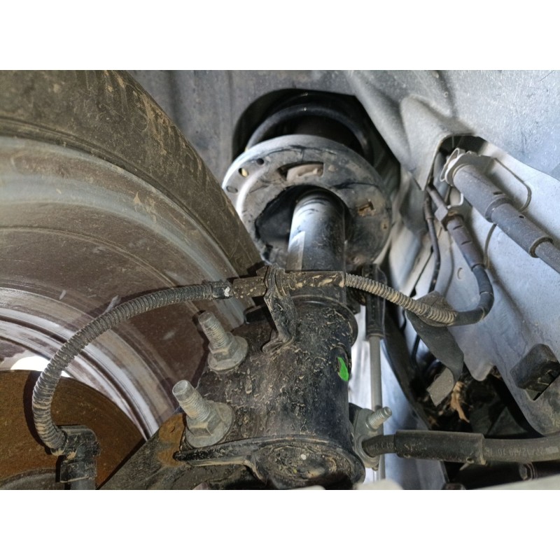 Recambio de amortiguador delantero izquierdo para opel corsa f (p2jo) 1.2 (68) referencia OEM IAM   