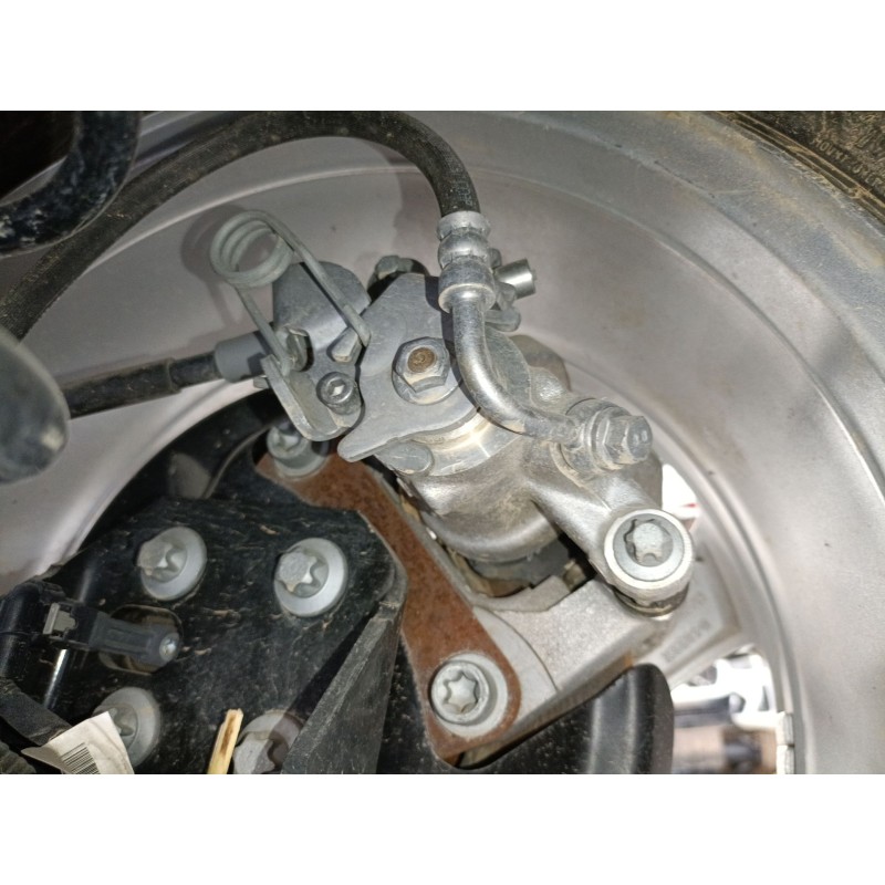 Recambio de pinza freno trasera derecha para opel corsa f (p2jo) 1.2 (68) referencia OEM IAM   