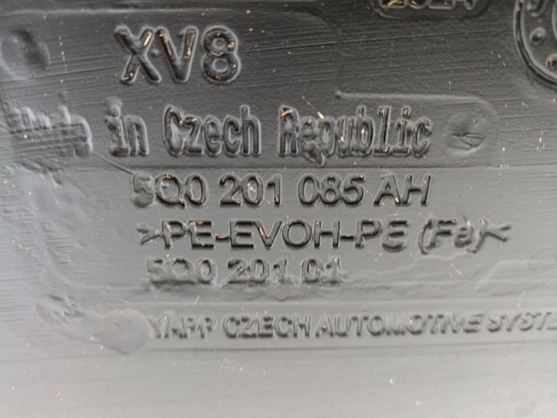 Recambio de deposito combustible para skoda karoq (nu7, nd7) 1.5 tsi referencia OEM IAM 5Q0201085AH  